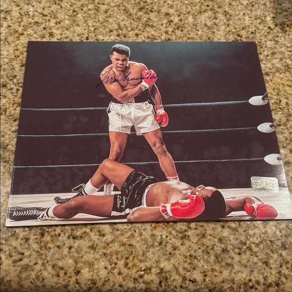Muhammad Ali autographed photo - Picture 1 of 1